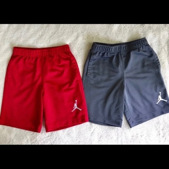 Boys Shorts Set - Picture 2 of 4